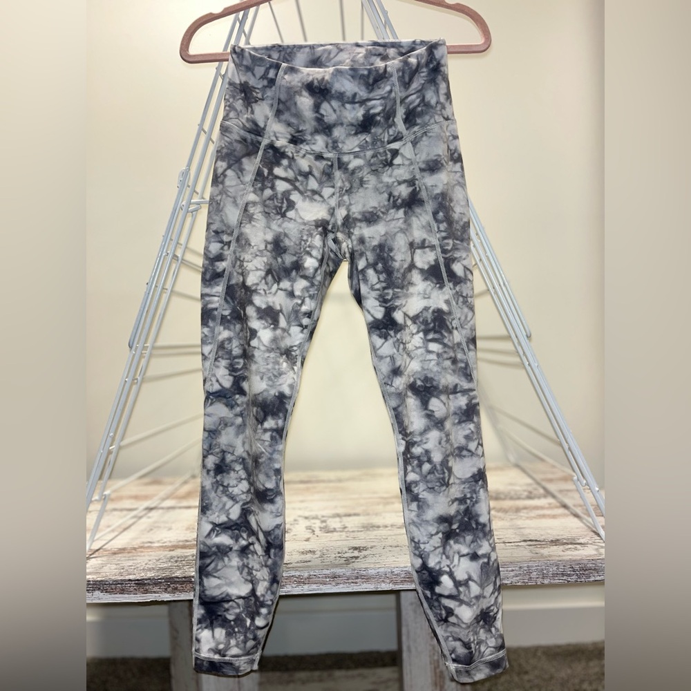 Athleta Tie-Dye Leggings